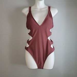 Cut out One piece Bikini